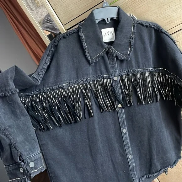 Zara denim jacket with fringe, size M - Picture 6 of 9